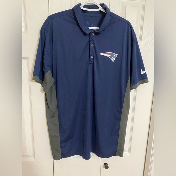 Nike dri-fit New England Patriots polo SIZE  XL - Picture 1 of 3